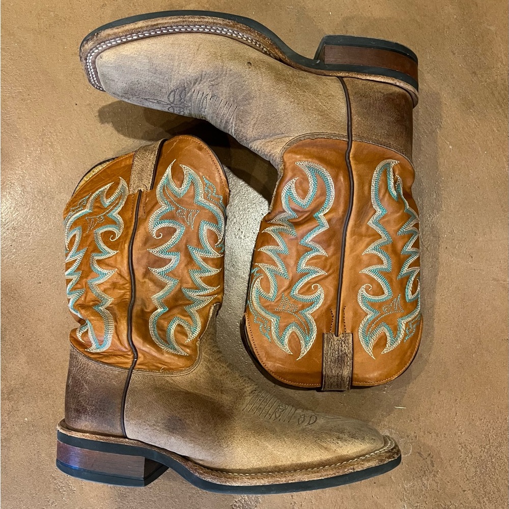 Justin Boots Tan and Brown Western Boots with Blue Accents